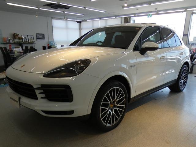 2020 Porsche Cayenne E-Hybrid