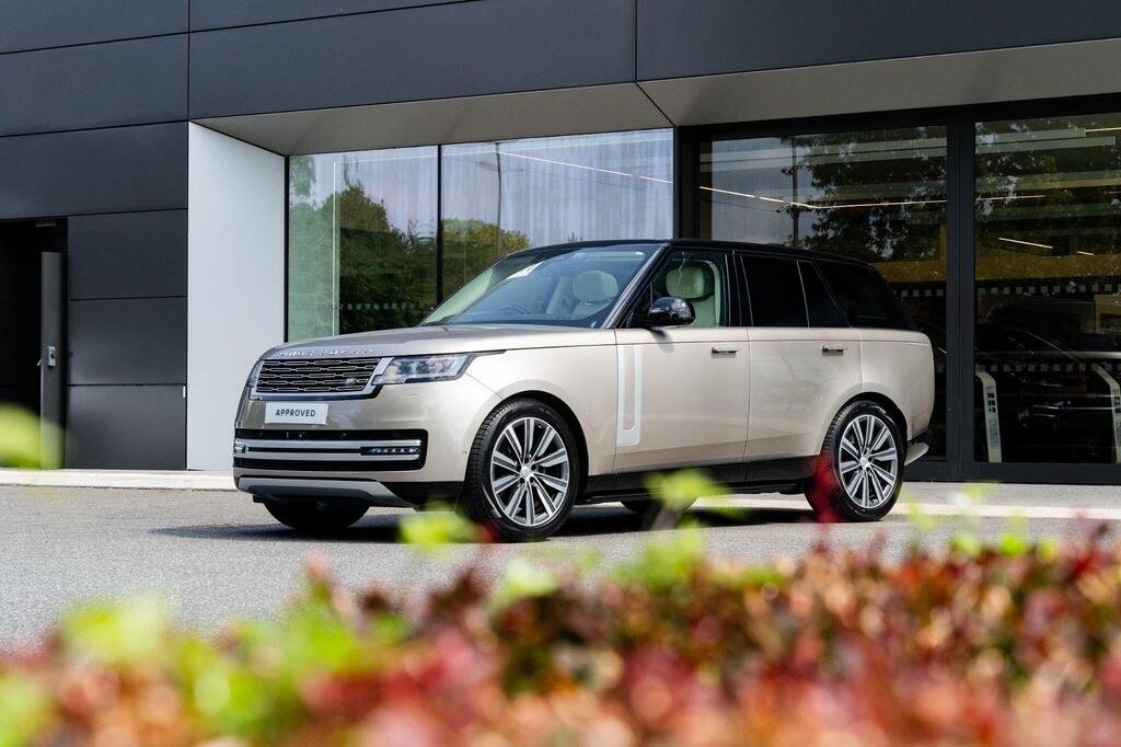 2023 Land Rover Range Rover P400 MHEV Autobiography