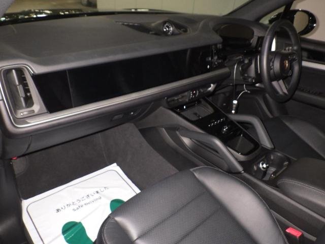 2024 Porsche Cayenne