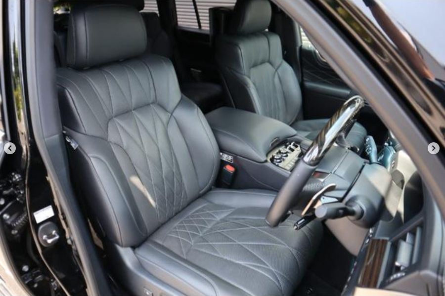 2020 Lexus LX570 Black Sequence
