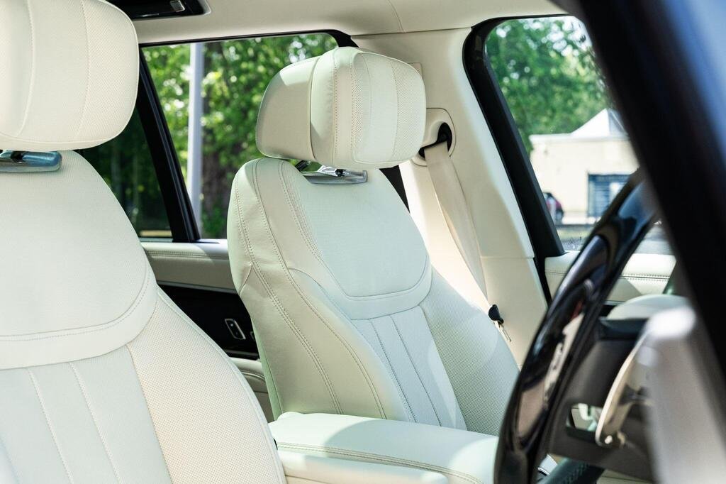 2023 Land Rover Range Rover P400 MHEV Autobiography