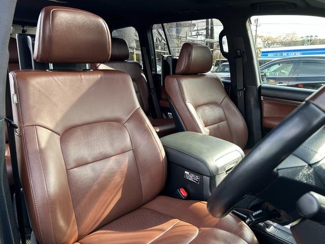 2020 Mercedes Benz GLC220d 4Matic Night Edition