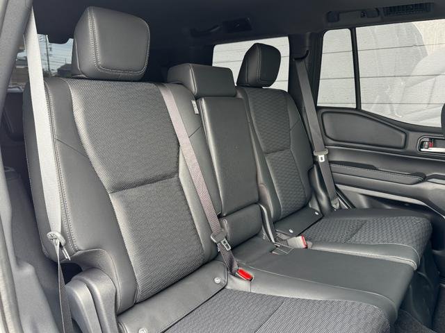
								2025 Toyota Land Cruiser 250 VX full									