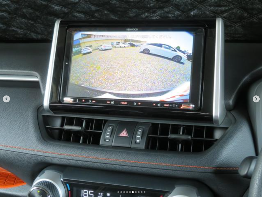 
								Toyota RAV4 Adventure full									