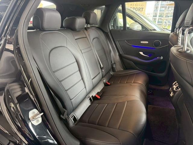 
								2020 Mercedes Benz GLC220d 4Matic Night Edition full									