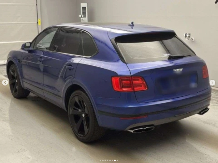 
								Bentley Bentayga Marina Driving Spec full									
