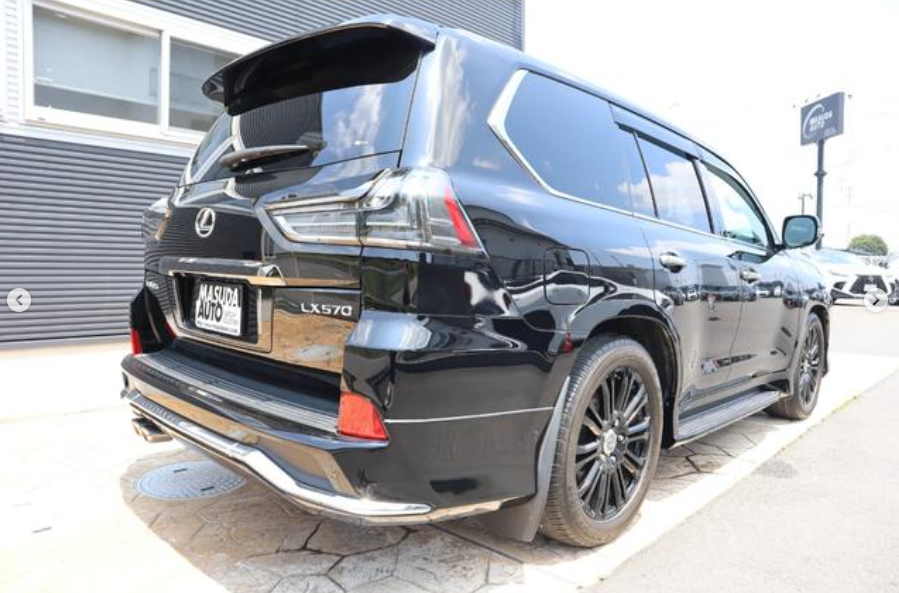 
								2020 Lexus LX570 Black Sequence full									