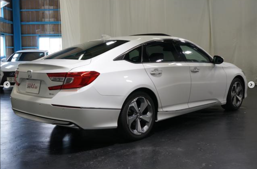 
								Honda Accord EX full									