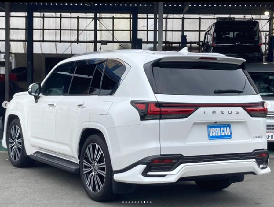 
								2023 Lexus LX 600 full									