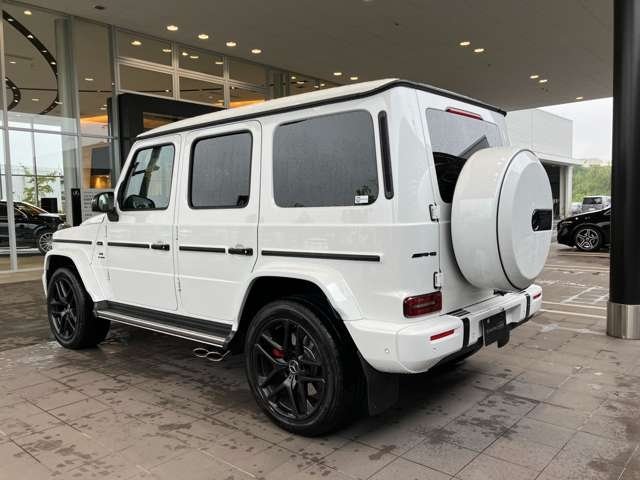 
								2024 Mercedes-Benz AMG G63 full									