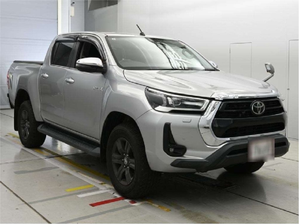2020 TOYOTA HILUX Z