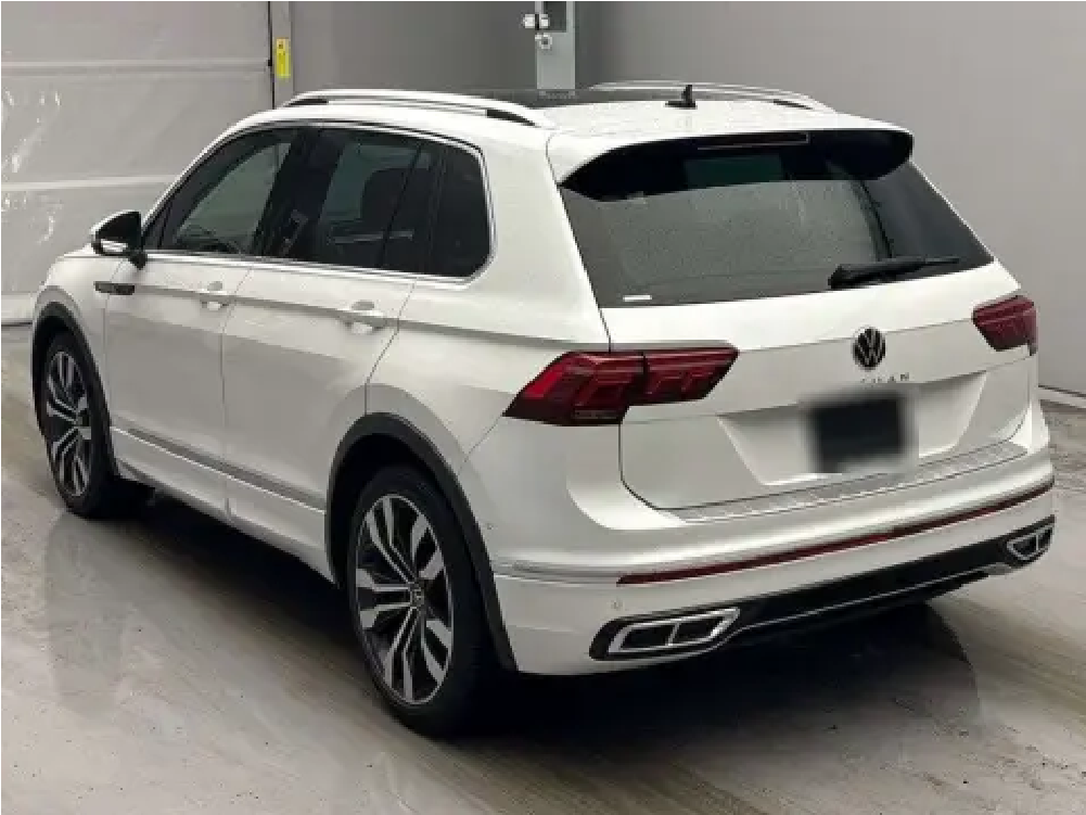 
								2021 VOLKSWAGEN TIGUAN TSI R-LINE full									