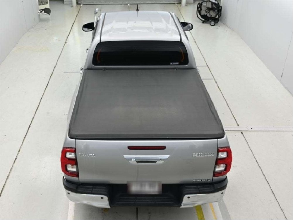
								2020 TOYOTA HILUX Z full									