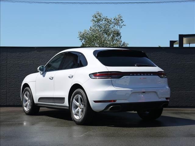
								2019 PORSCHE MACAN MACAN full									