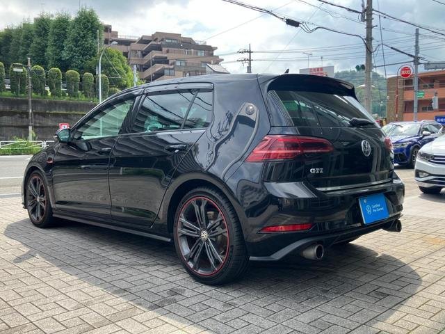 
								2019 VOLKSWAGEN GOLF GTI DYNAMIC full									