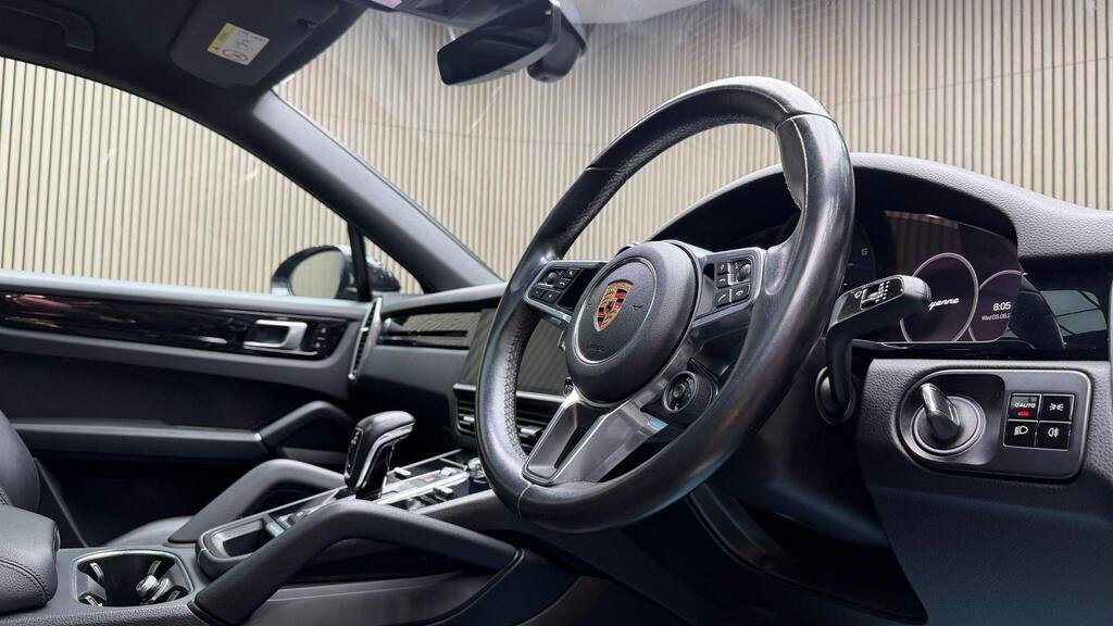 2019 PORSCHE CAYENNE COUPE