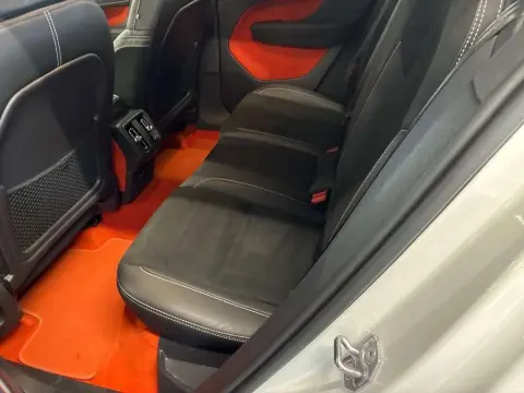 2020 VOLVO XC40 B4 AWD R-DESIGN