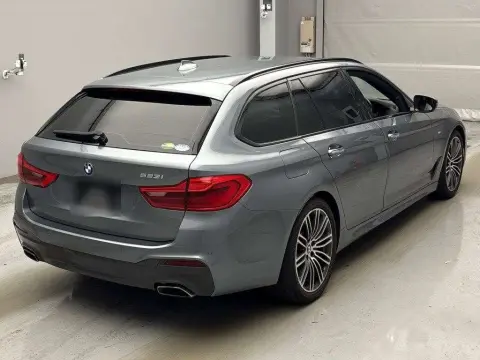 
								2019 BMW 5-SERIES 523I TOURING M SPORT full									