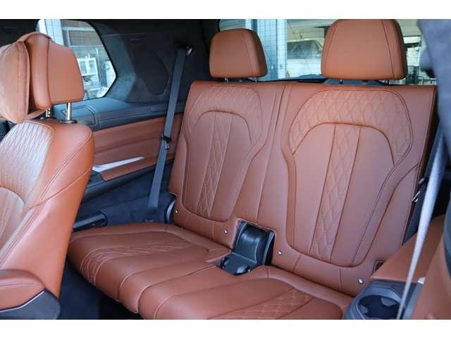
								2020 BMW X7 35d xDrive M Sport full									