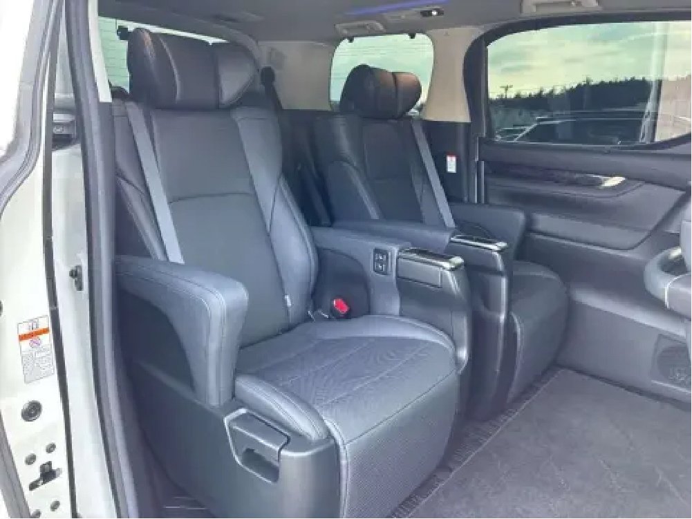 2021 TOYOTA ALPHARD HYBRID SR CPACKAGE 4WD
