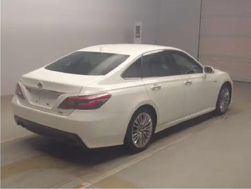 
								2019 TOYOTA CROWN HYBRID S ELEGANCE STYLE full									