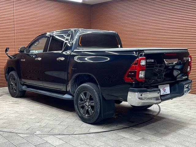 
								2020 TOYOTA HILUX Z full									