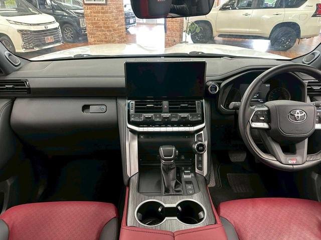2023 TOYOTA LAND CRUISER GR SPORT