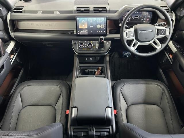 2023 LAND ROVER DEFENDER 110X-DYNAMIC SE D300
