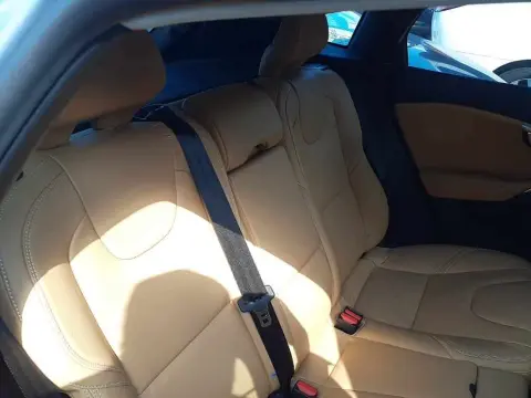 2019 VOLVO V40 D3 INSCRIPTION
