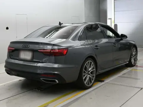 
								2021 AUDI A4 35 TFSI S LINE full									