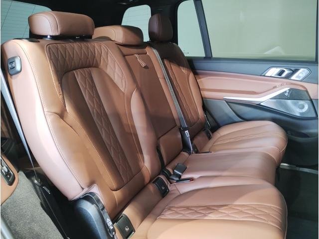 
								2023 BMW X7 M60I X DRIVE full									