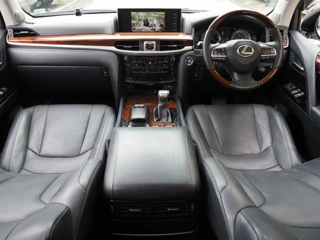 2019 LEXUS LX570