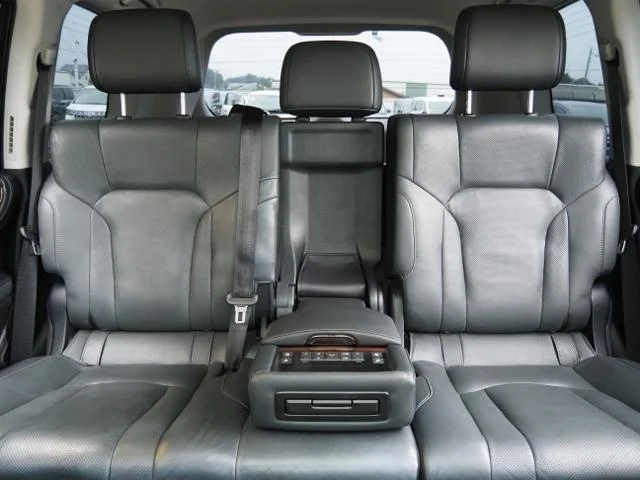 2019 LEXUS LX570