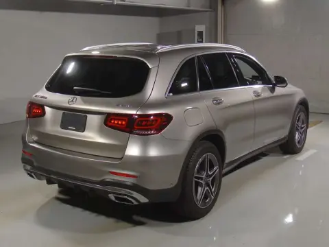 
								2021 MERCEDES-BENZ GLC220D 4MATIC SPORTS full									