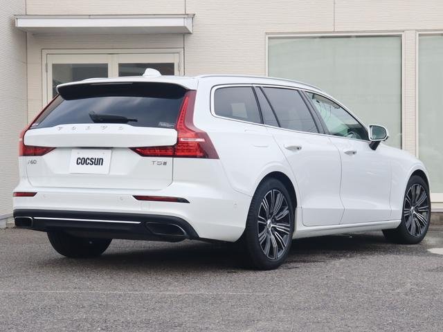 
								2019 VOLVO V60 T5 INSCRIPTION full									