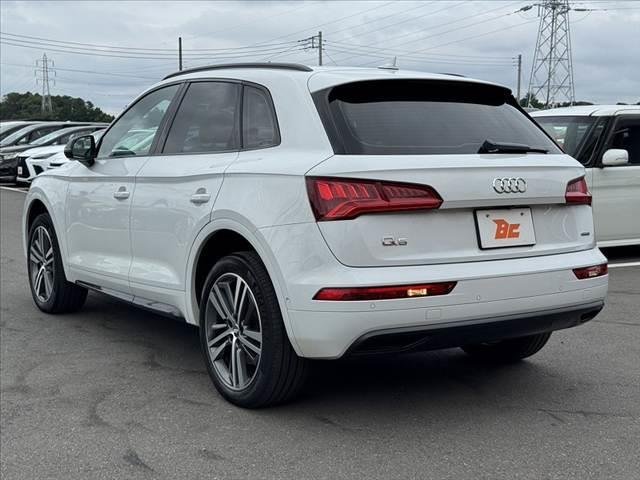 
								2019 AUDI Q5 TDI1ST EDITION BLACK STYLING full									