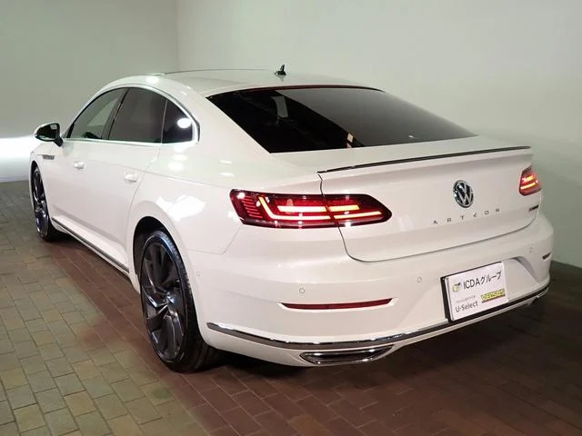 
								2020 VOLKSWAGEN ARTOEN TSI 4MOTION R LINE ADVANCE full									